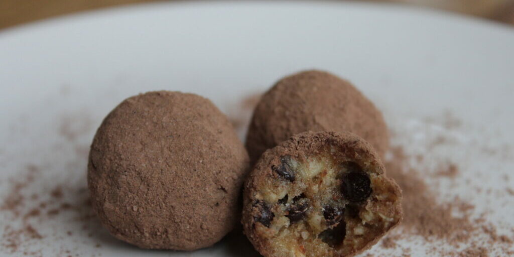 Chocolate Chip Cookie Dough Balls