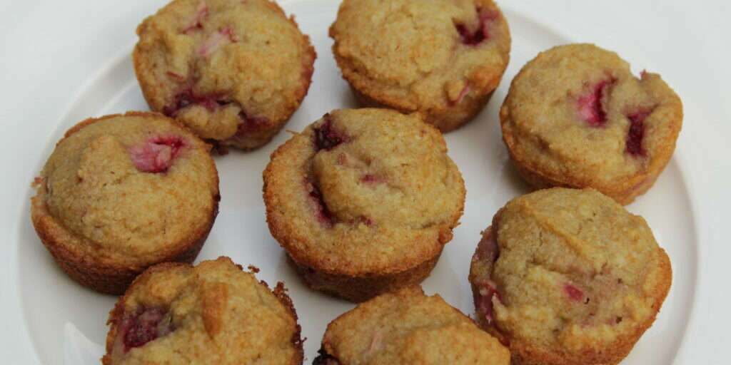 Strawberry Rhubarb Muffins