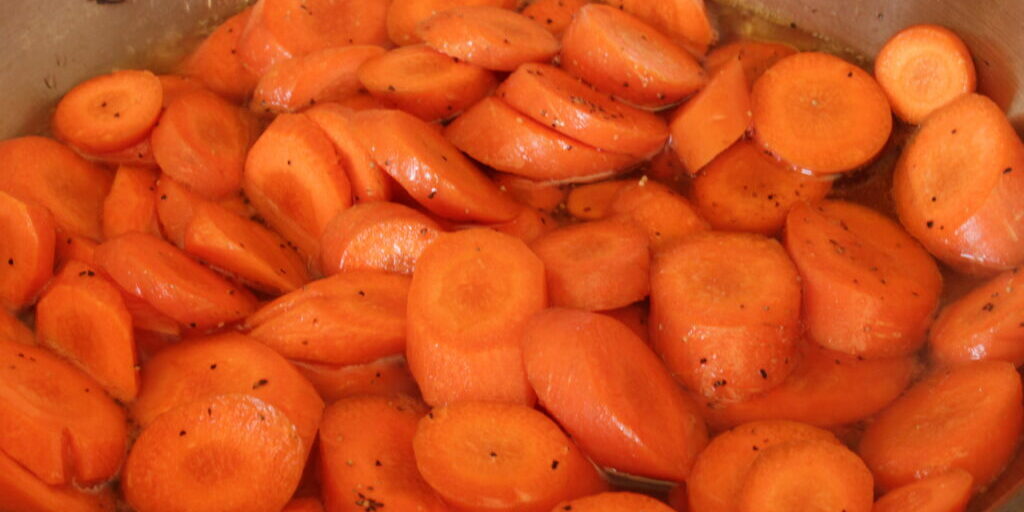 Maple Glazed Carrots (2)